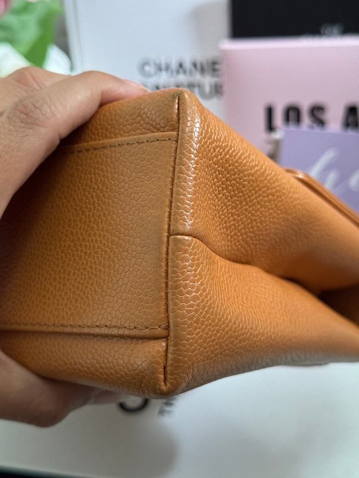Chanel series 5 circa 1999 Kelly Top Handle Flap 24K GHW in Orange Caviar A12391