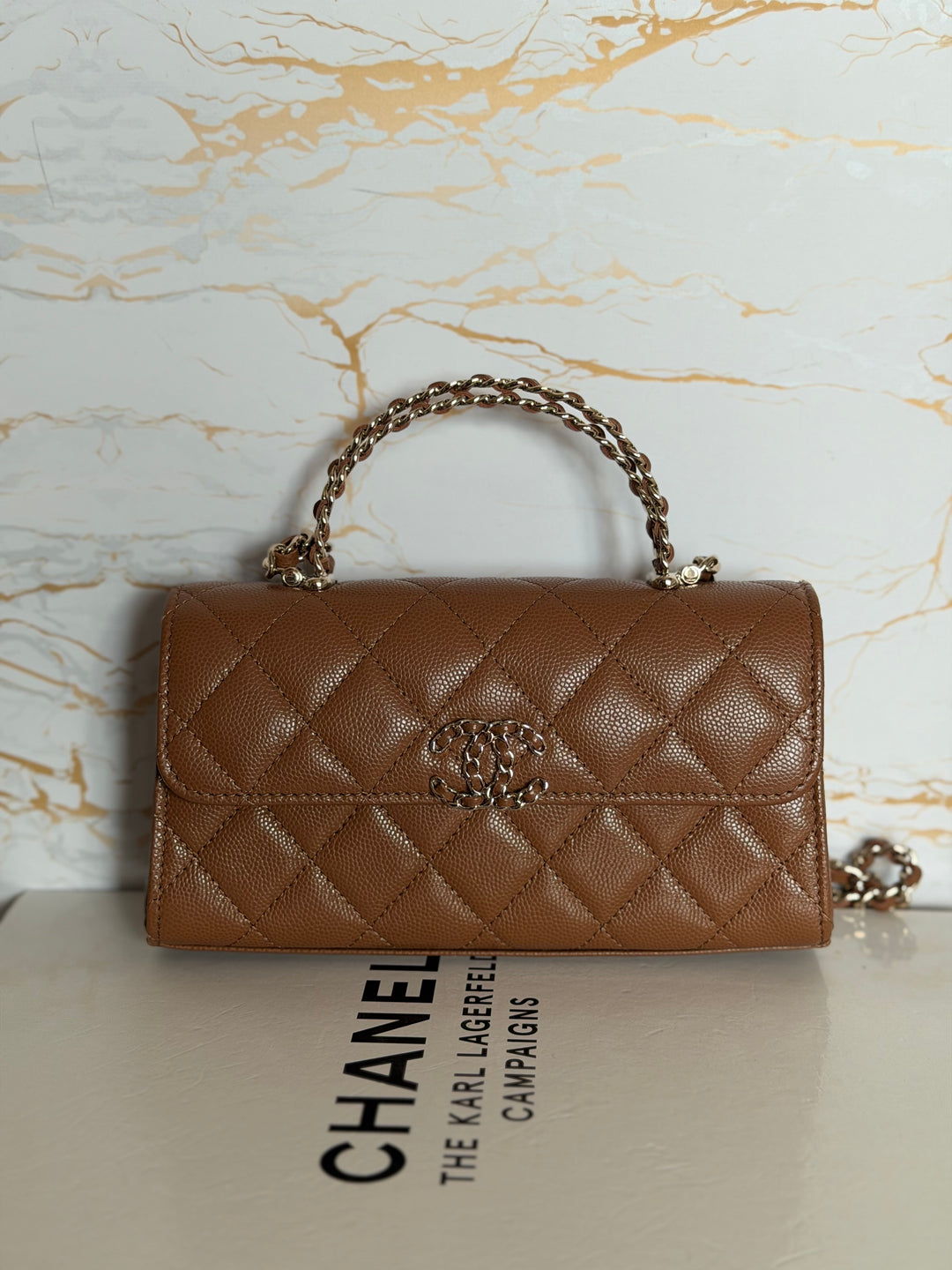 CHANEL 26P Brown Caviar LGHW Top Handle Vanity 2026
