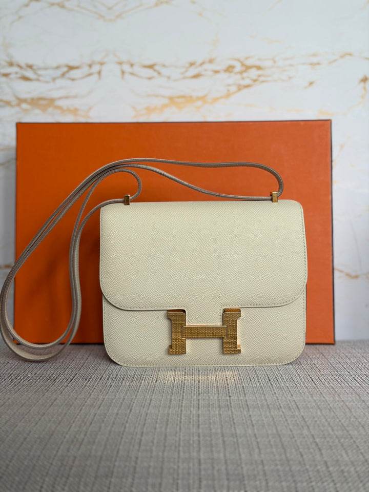 Hermès Constance 18 Mini Constance Craie Epsom Leather RGHW