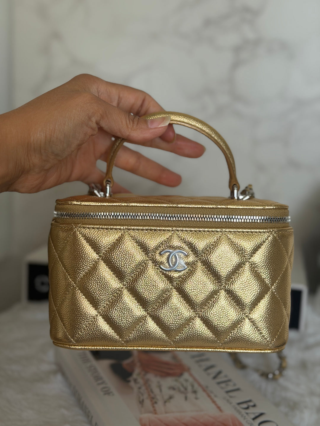 CHANEL 26A Métiers d’art Gold Caviar SHW Small Vanity Top Handle 2026