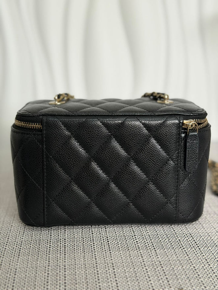 CHANEL Black Caviar LGHW Small Vanity with chain