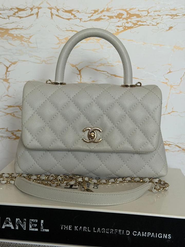 CHANEL series 27 Light Grey Caviar LGHW Coco Handle Size Small with Detachable Shoulder strap 2018