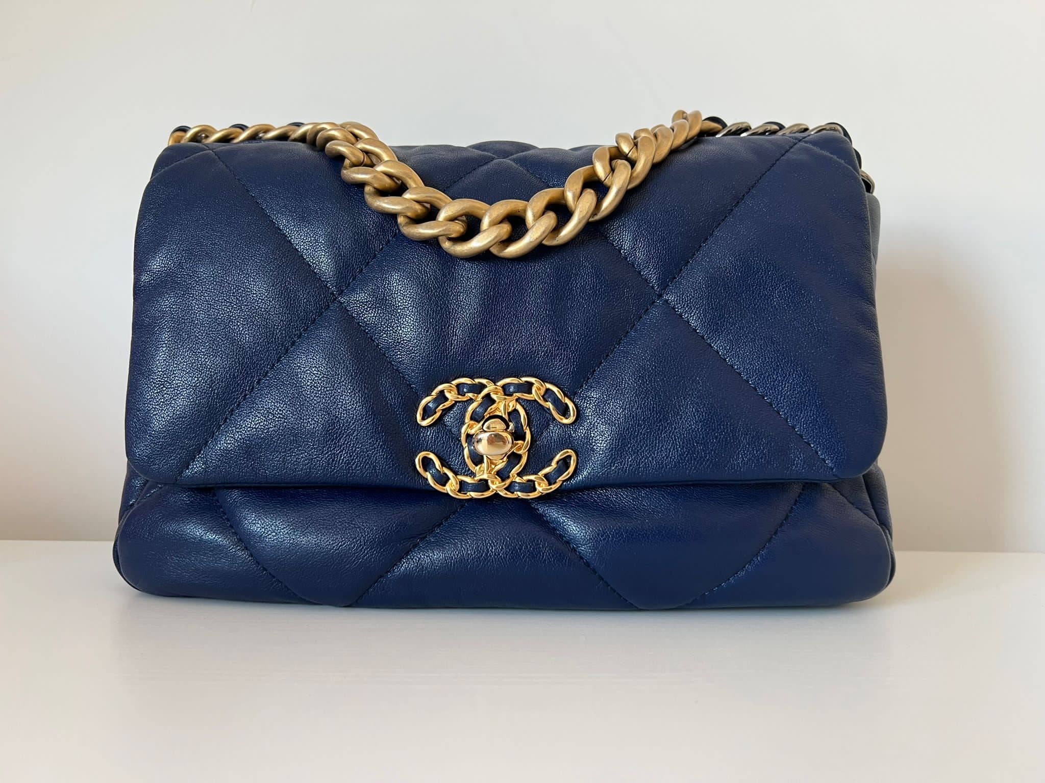 Chanel 19 Size Small in series 29 Navy Blue Leather with Mixed GHW