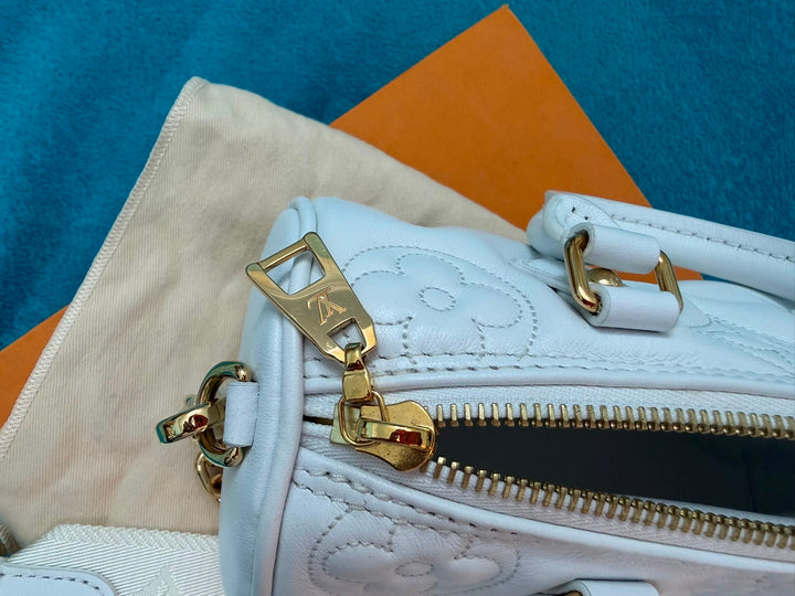 LOUIS VUITTON Papillon BB in Snow Emprinte Leather