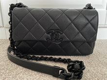 Load image into Gallery viewer, Chanel series 31 21C 2021 Cruise Collection My Everything Black Caviar So Black Hardware Seasonal Flap Bag
