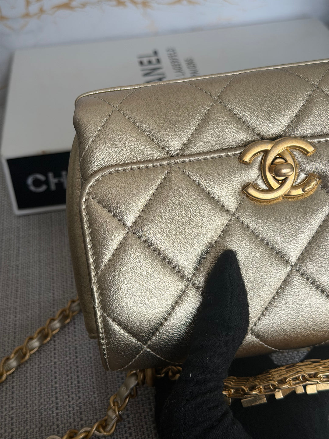 CHANEL Gold Metallic Lambskin CC Crystal Logo Chain Flap Bag 2022