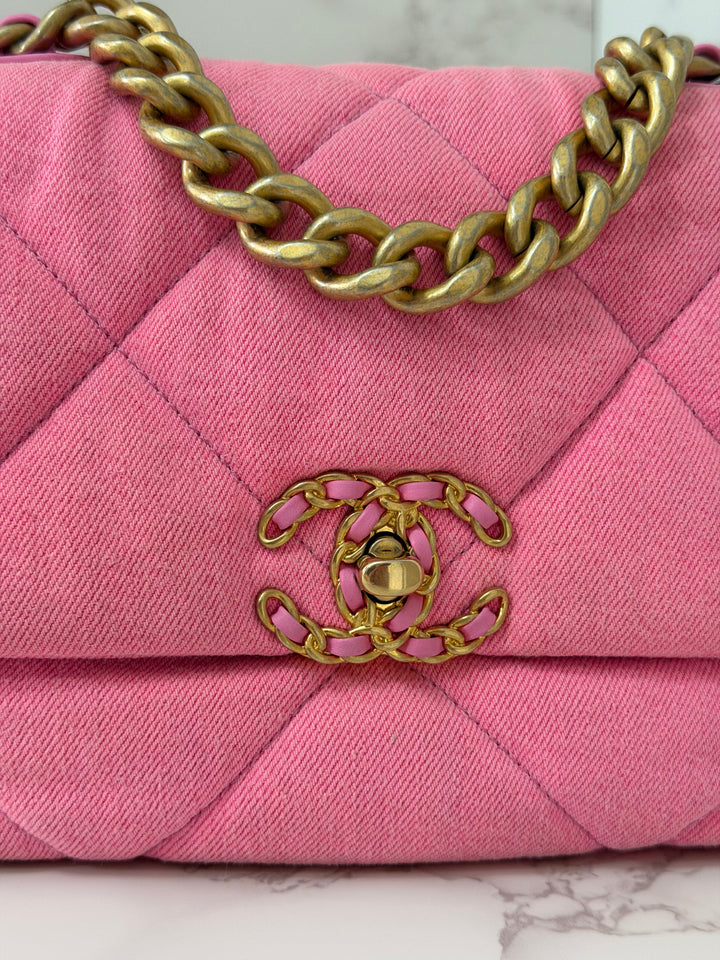 CHANEL 21S 2021 series 31 Pink Denim 19 size Small Flap Bag