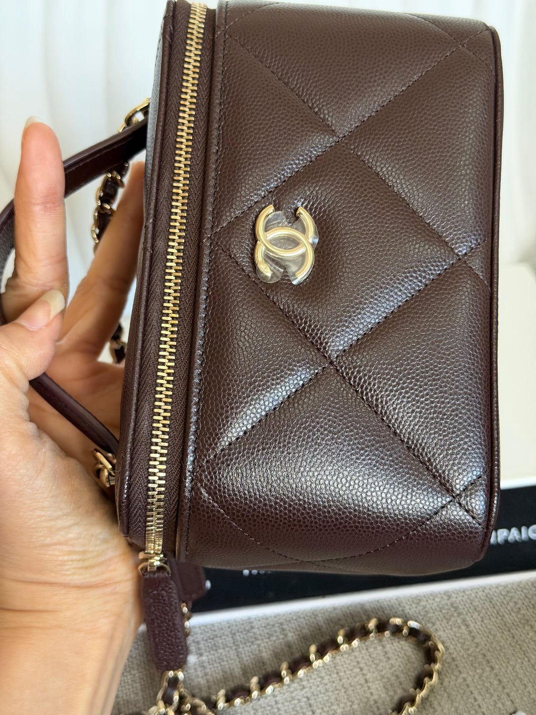 CHANEL 26S Dark Brown Caviar LGHW Small Vanity Case with Top Handle
