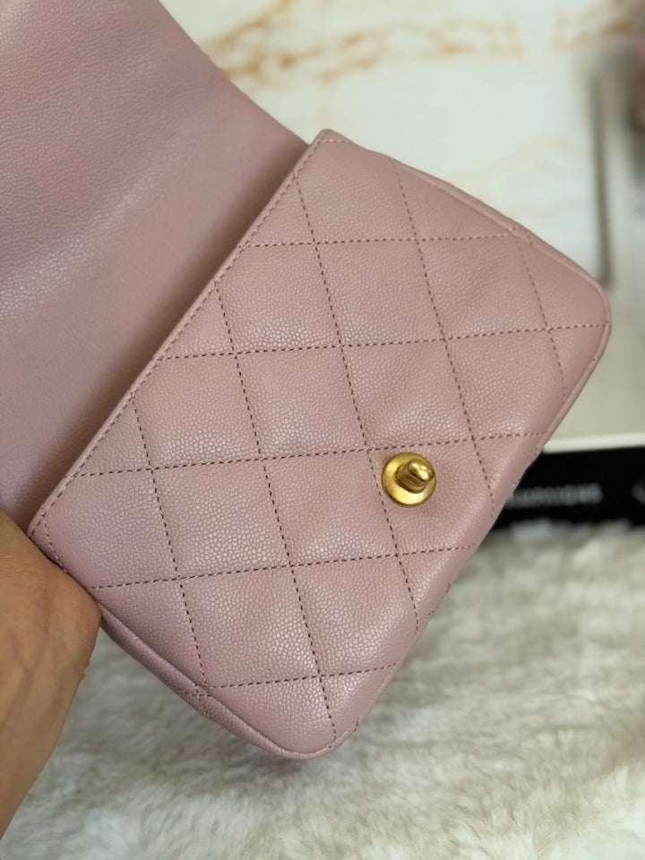 CHANEL 24P Muted Mauve Pink Caviar Heart Adjustable Chain Flap Bag with aged GHW 2024