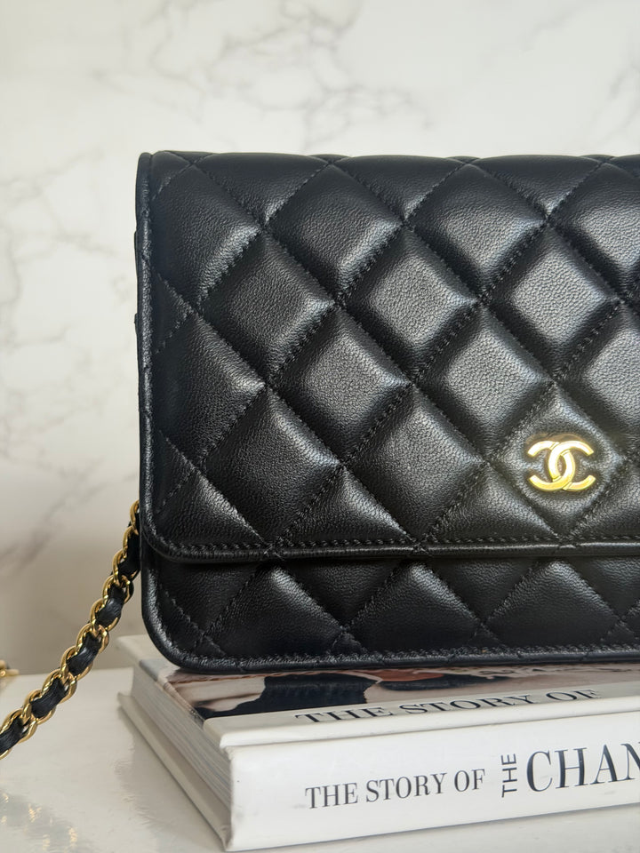 CHANEL Black Lambskin LGHW Classic Wallet on chain (WOC) with magnetic closure, microchipped