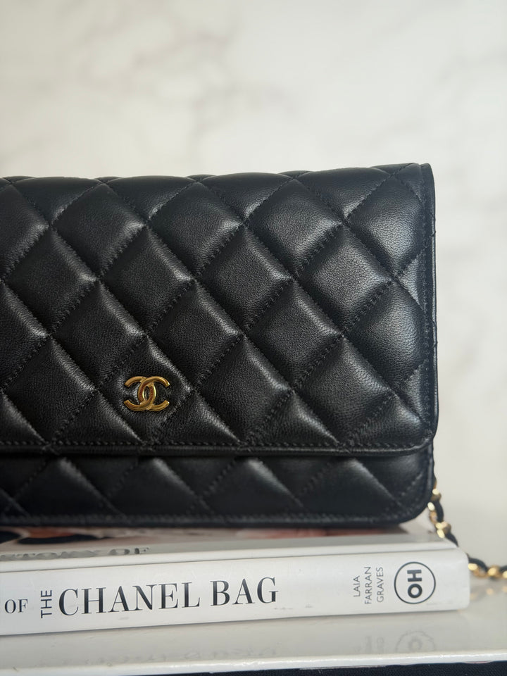 CHANEL Black Lambskin LGHW Classic Wallet on chain (WOC) with magnetic closure, microchipped