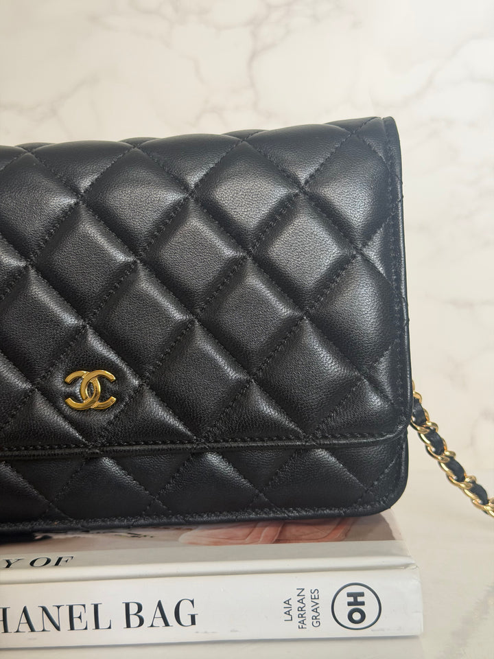 CHANEL Black Lambskin LGHW Classic Wallet on chain (WOC) with magnetic closure, microchipped