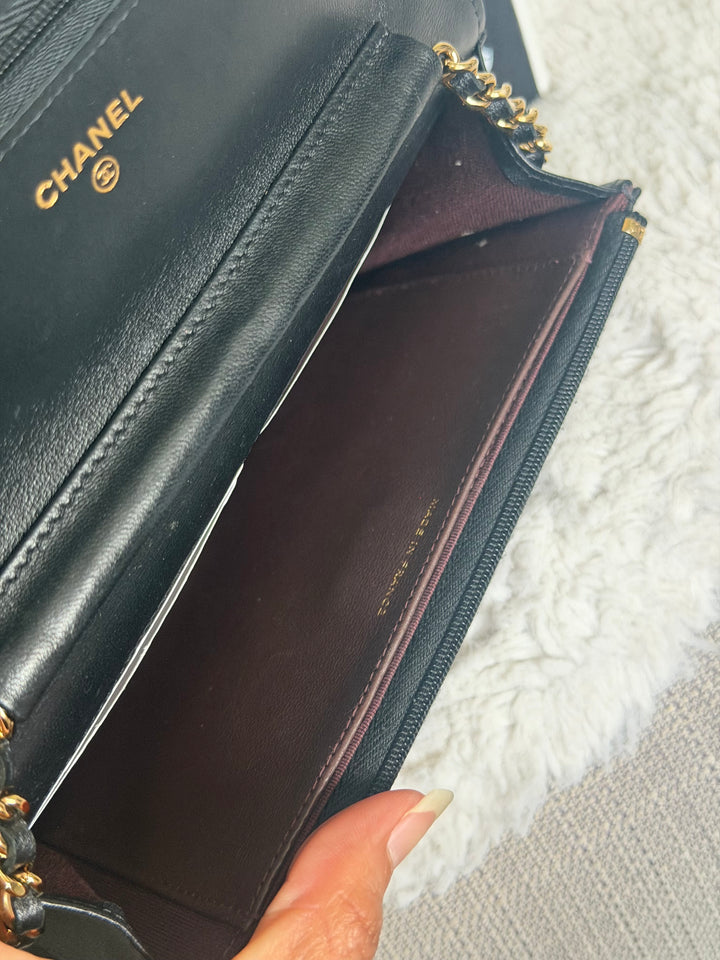 CHANEL Black Lambskin LGHW Classic Wallet on chain (WOC) with magnetic closure, microchipped