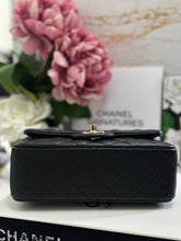 Load image into Gallery viewer, Chanel series 24 17B 2017 Fall/Winter Collection Black caviar LGHW Mini Rectangular Flap Bag with Burgundy Leather lining
