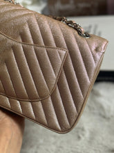 Load image into Gallery viewer, Chanel series 24 17B 2017 Fall/Winter collection Rose Gold Chevron Caviar Medium ML Timeless Classic Double Flap Bag with SHW
