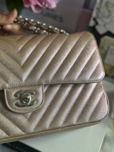 Load image into Gallery viewer, Chanel series 24 17B 2017 Fall/Winter collection Rose Gold Chevron Caviar Medium ML Timeless Classic Double Flap Bag with SHW
