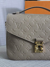 Load image into Gallery viewer, Louis Vuitton LV Pochette Metis Turtledove/Dune Emprinted Leather
