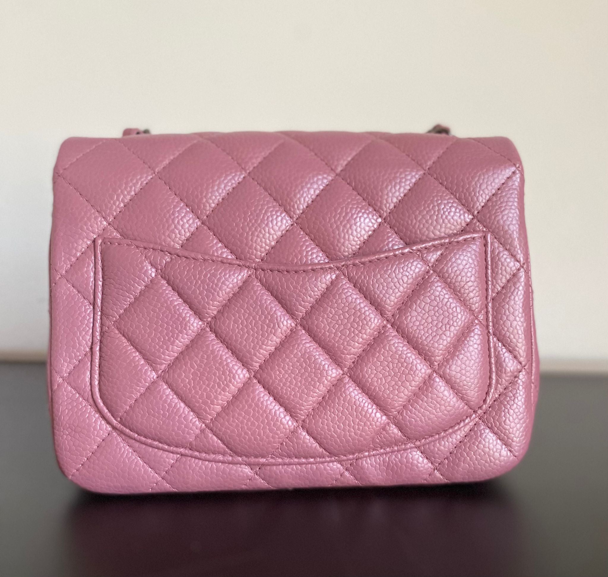 Mauve chanel bag hotsell