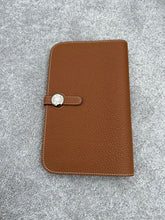 Load image into Gallery viewer, Hermes Dogon duo wallet Gold Togo leather in palladium hardware
