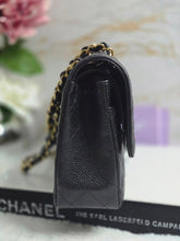 Load image into Gallery viewer, Chanel series 20 2015 Black Caviar GHW 11.12 Timeless ML Medium Classic Double Flap Bag
