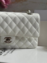 Load image into Gallery viewer, Chanel series 11 (2006-2008) White Caviar SHW Medium ML Timeless Classic Double Flap Bag
