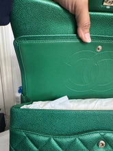 Load image into Gallery viewer, Chanel series 25 18S 2018 Spring/Summer Collection Pearly Emerald Green Caviar Champagne GHW Jumbo Timeless Classic Double Flap Bag
