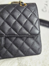 Load image into Gallery viewer, Chanel series 20 2015 Black Caviar GHW 11.12 Timeless ML Medium Classic Double Flap Bag
