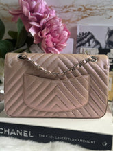 Load image into Gallery viewer, Chanel series 24 17B 2017 Fall/Winter collection Rose Gold Chevron Caviar Medium ML Timeless Classic Double Flap Bag with SHW
