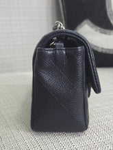 Load image into Gallery viewer, Chanel series 18 14C 2014 Cruise Collection Navy Caviar SHW Classsic Mini Rectangular Flap Bag
