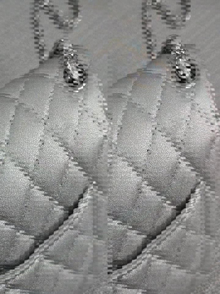 Chanel Series 31 21P 2021 Pre Spring/Summer Collection Iridescent Silver lambskin SHW Square Mini Flap Bag
