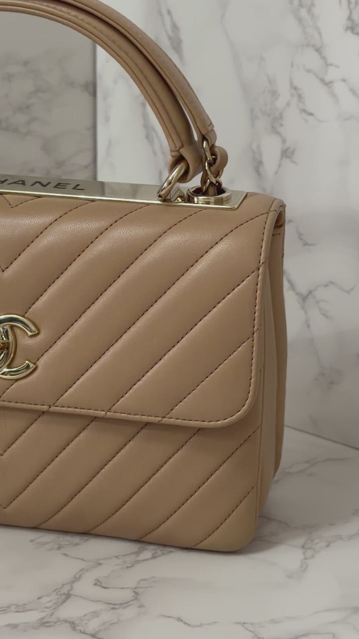 CHANEL series 27 2018 Dark Beige Lambskin LGHW Trendy CC Flap Bag size Small with Top Handle and detachable strap