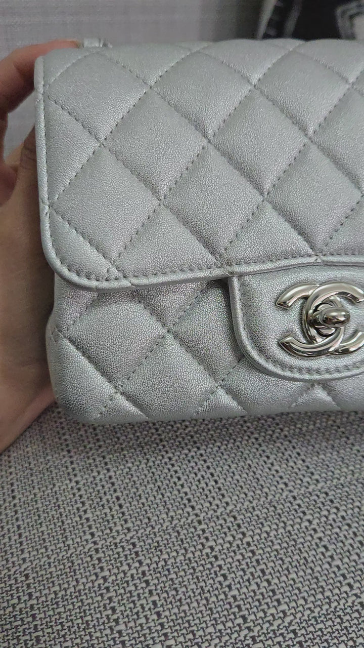 Chanel Series 31 21P 2021 Pre Spring/Summer Collection Iridescent Silver lambskin SHW Square Mini Flap Bag