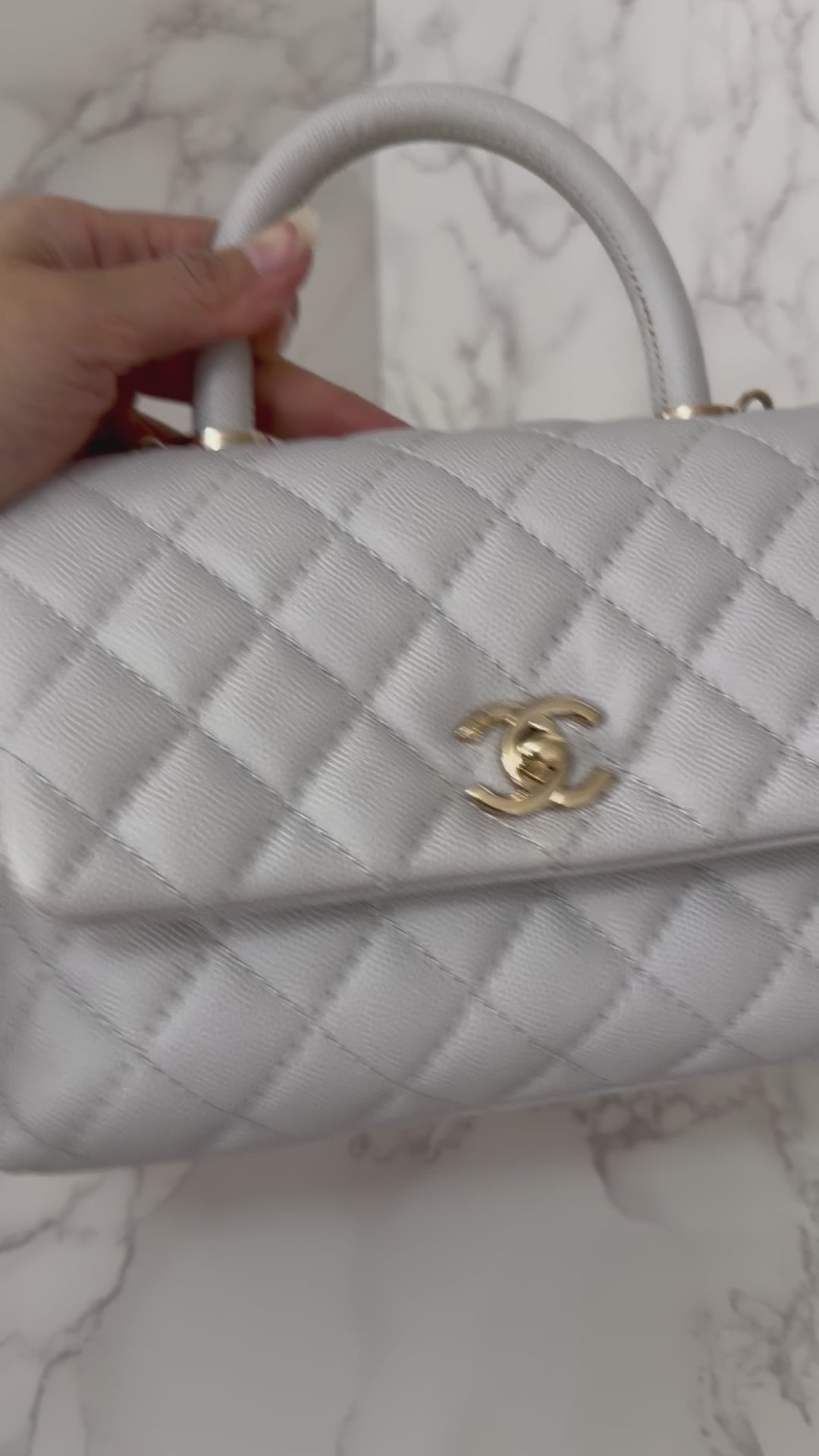 CHANEL 18P series 27 2018 Light Grey Caviar LGHW Coco Handle Size Small with Detachable Shoulder strap