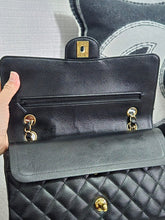 Load image into Gallery viewer, Chanel series 19 2014 Black Caviar GHW Medium ML Timeless Classic Double Flap Bag
