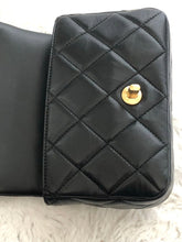 Load image into Gallery viewer, Chanel 22P Black Lambskin GHW Square mini flap bag
