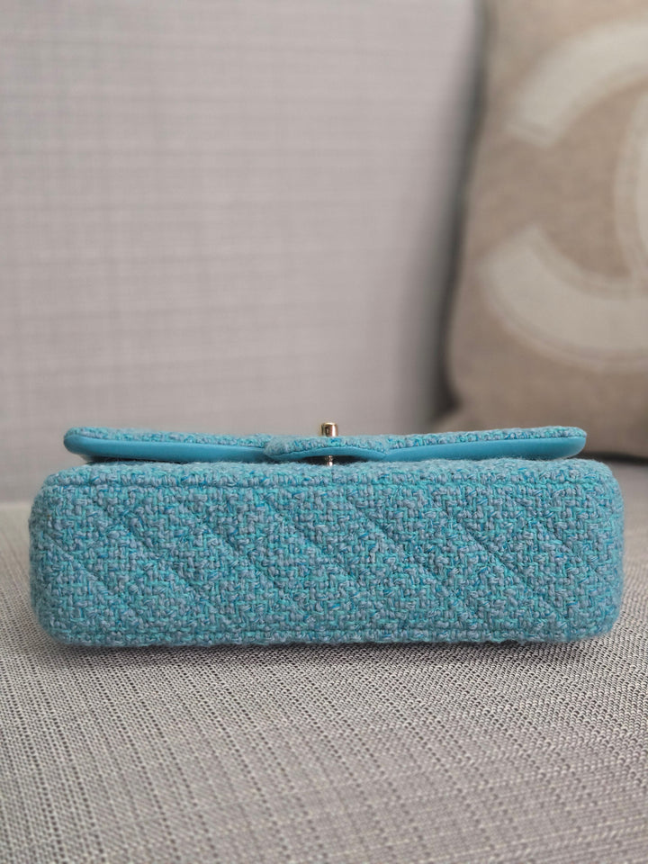Chanel 22B 2022 Fall/Winter Collection Turquoise Blue Tweed Medium ML Timeless Classic Double Flap Bag with Champagne GHW
