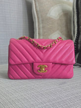 Load image into Gallery viewer, Chanel series 21 2015 Hot Pink Lambskin Chevron Mini Rectangular Flap Bag with Yellow GHW
