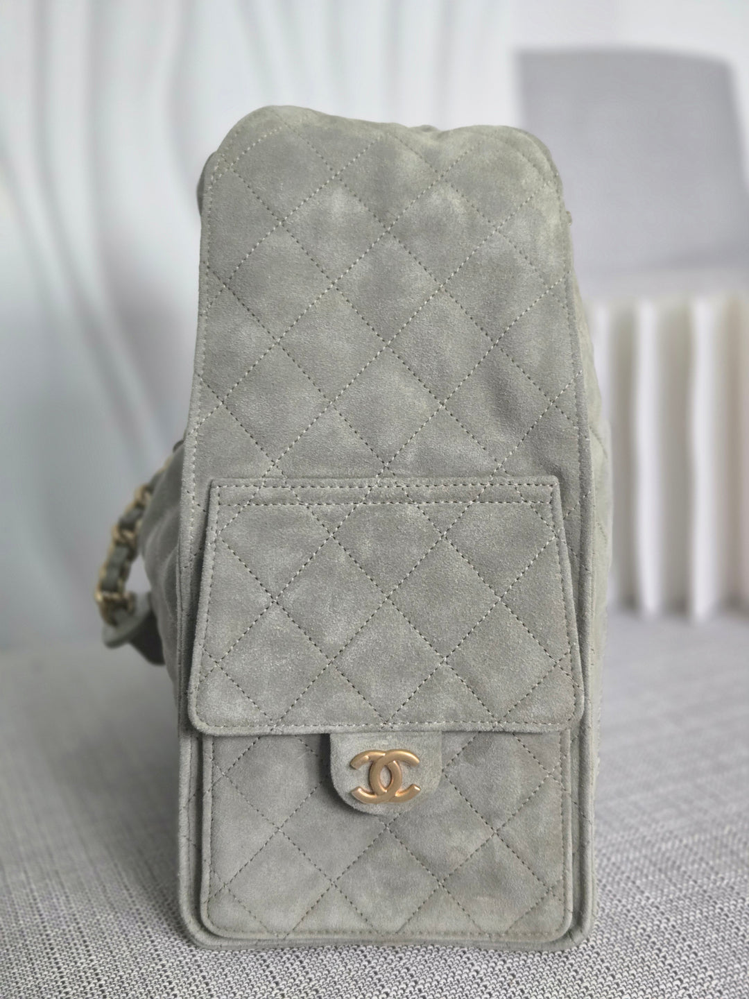 CHANEL 25C collection 2024/2025 cruise collection Khaki Suede Aged GHW 25 Hobo Bag size Medium