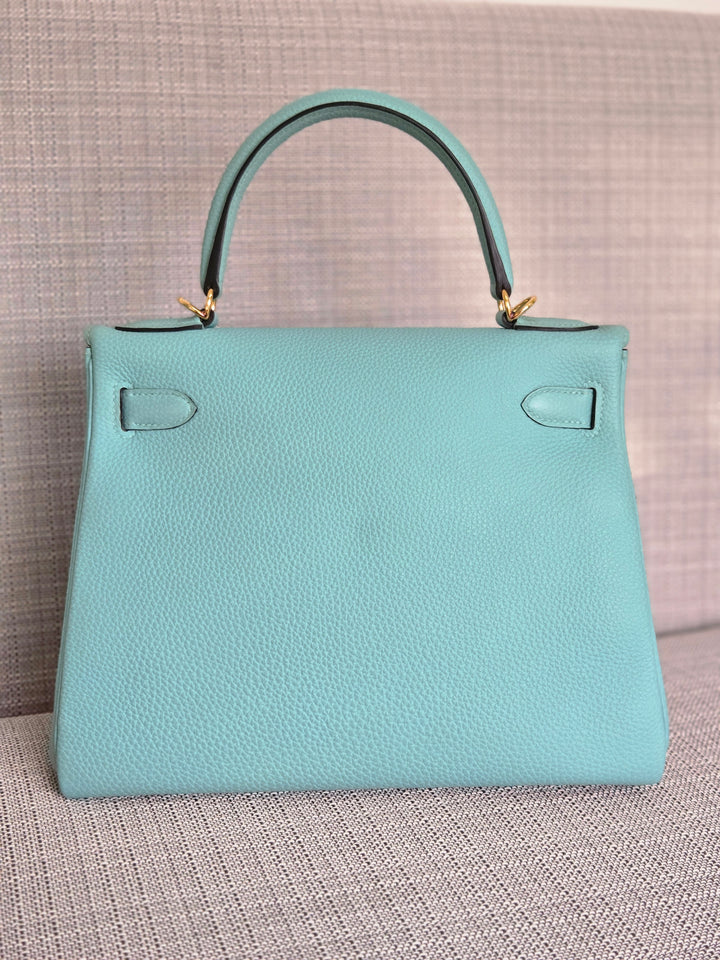 Hermes Kelly 28 in Bleu Atoll Togo Leather GHW