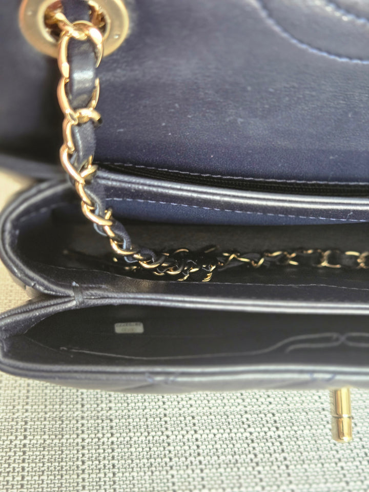 Chanel series 28 2019 Navy Lambskin Champagne GHW Trendy CC Flap Bag size Small with Detachable Strap