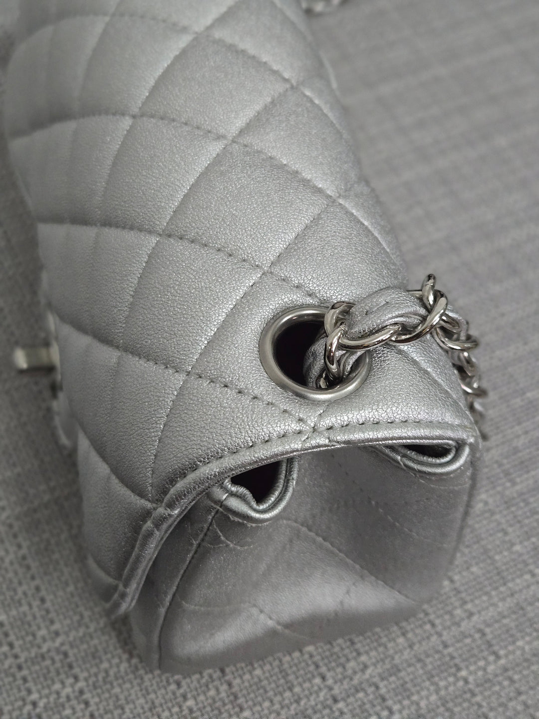 Chanel Series 31 21P 2021 Pre Spring/Summer Collection Iridescent Silver lambskin SHW Square Mini Flap Bag