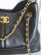 Load image into Gallery viewer, CHANEL 25A collection 2025 Black All Leather Calf skin Hobo Bag size Small
