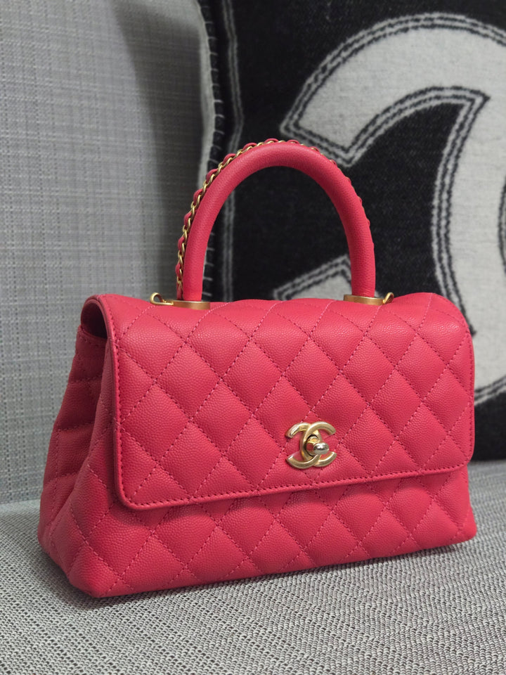 Chanel 23P 2023 Pre Spring/Summer Collection Pink Caviar Aged GHW Coco Handle with Detachable Strap and enchained handle size Small
