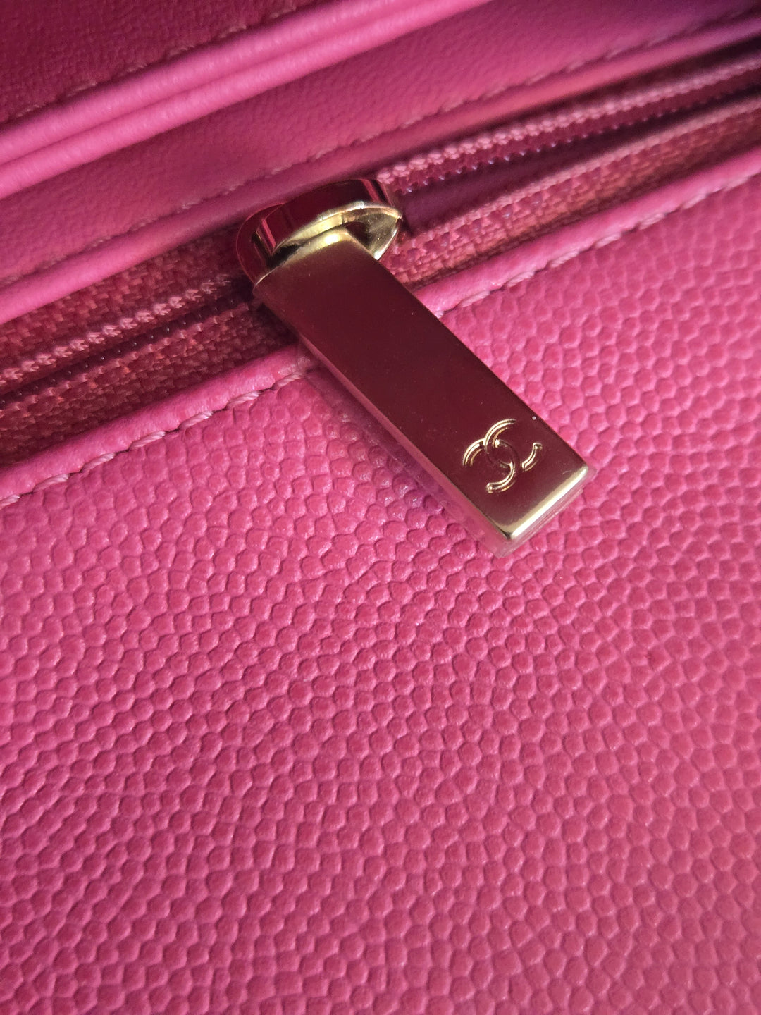 Chanel series 31 21P 2021 Pre Spring/Summer Collection Pink Caviar Coco Handle Flap Bag with Top Handle and Detachable Strap size Small