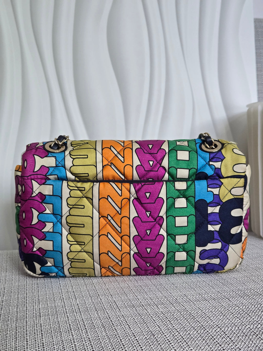 CHANEL 21K Collection 2021 Multicolor Rainbow Quilted Satin Medium Flap Bag LGHW