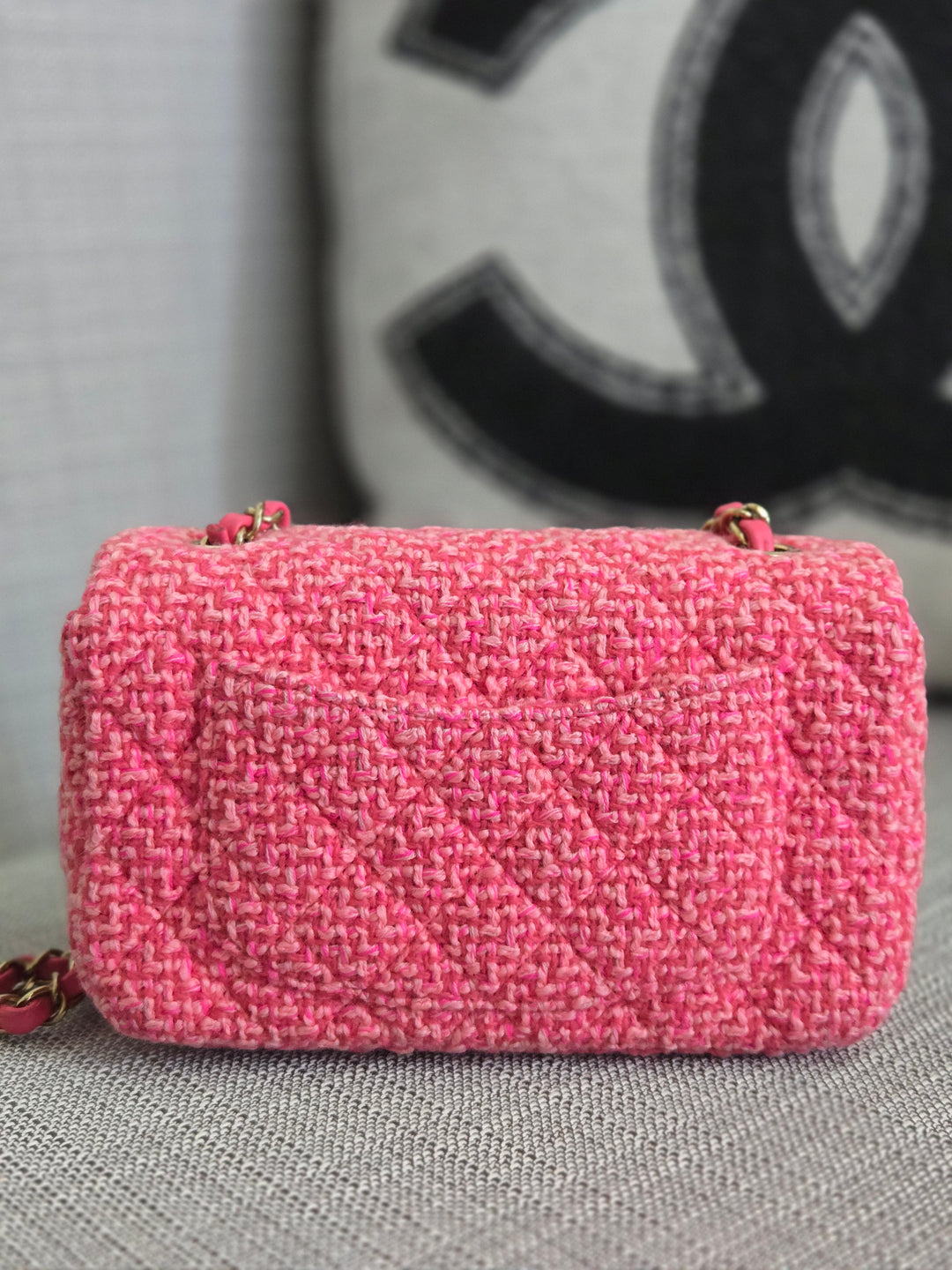 Chanel 22B 2022 Fall/Winter Fuchsia/Light Pink/Dark Pink Tweed Mini Rectangular Flap Bag with Champagne GHW