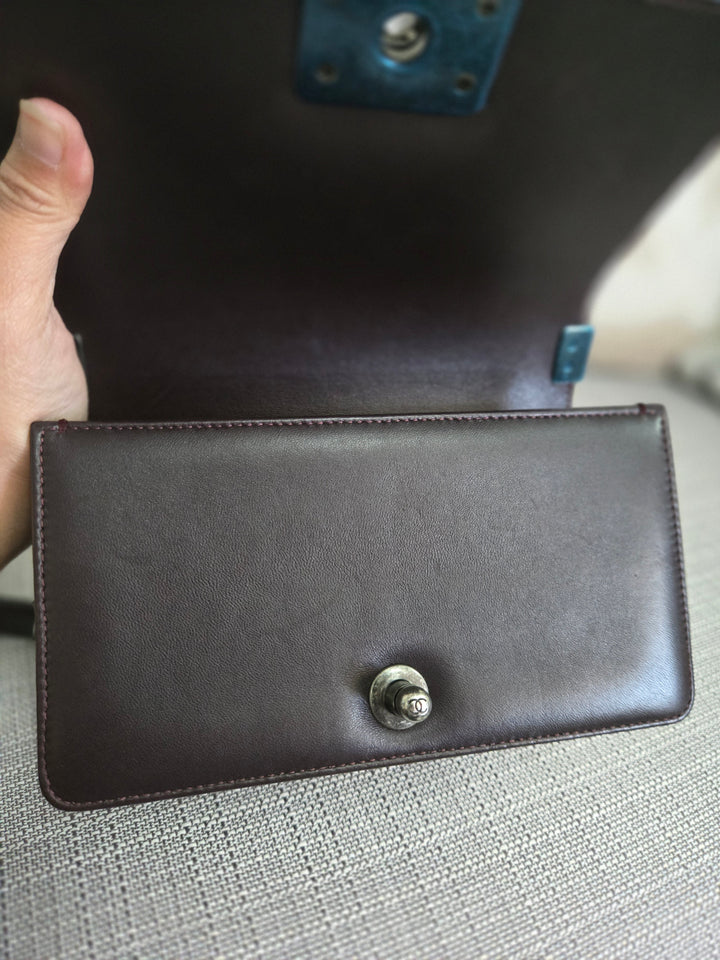 Chanel series 21 2015 Burgundy Lambskin Stingray Le Boy Flap Bag with RHW size Small