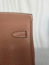 Load image into Gallery viewer, HERMES Birkin 25 Gold Togo Leather GHW Stamp X 2016
