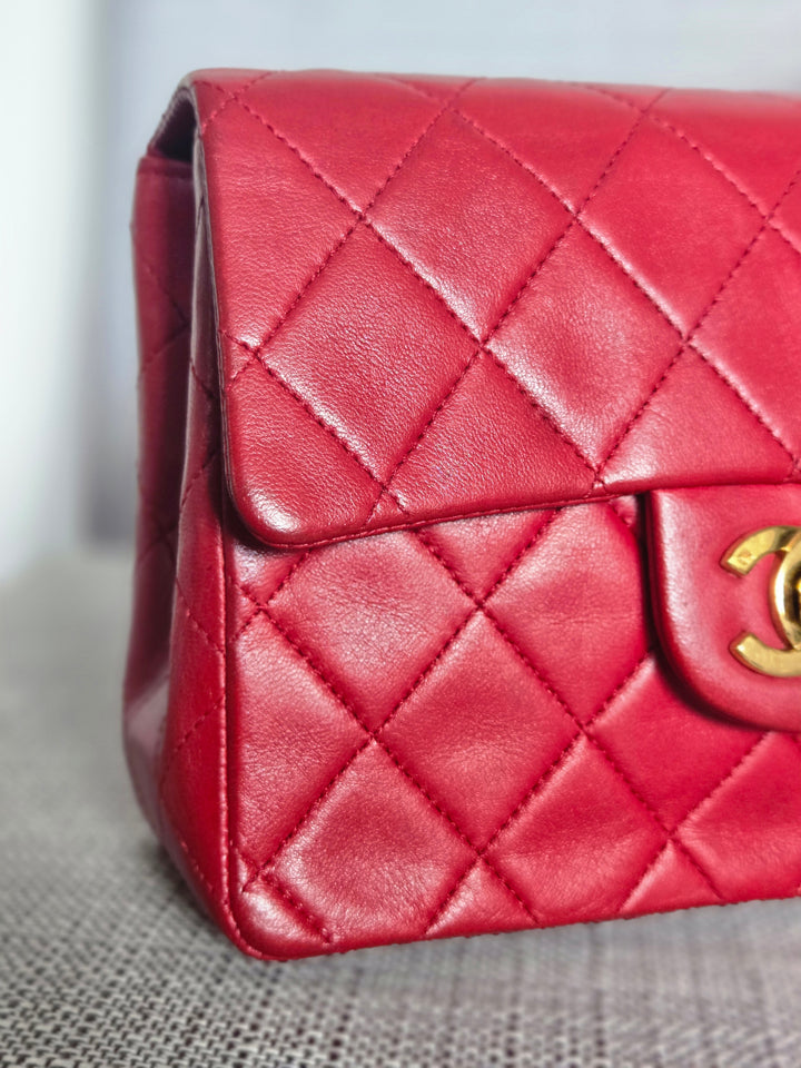 Chanel series 1 Red Lambskin 24K GHW Vintage Classic Mini Square Flap Bag