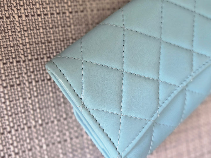 Chanel series 31 21S collection Bright Blue Lambskin SHW Flap Card Holder